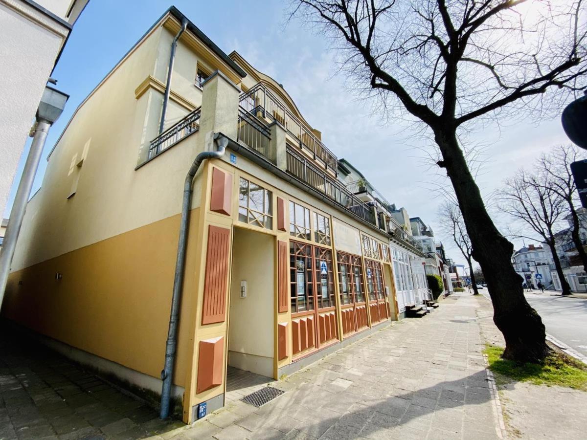 Captains Lounge Rostock Buitenkant foto